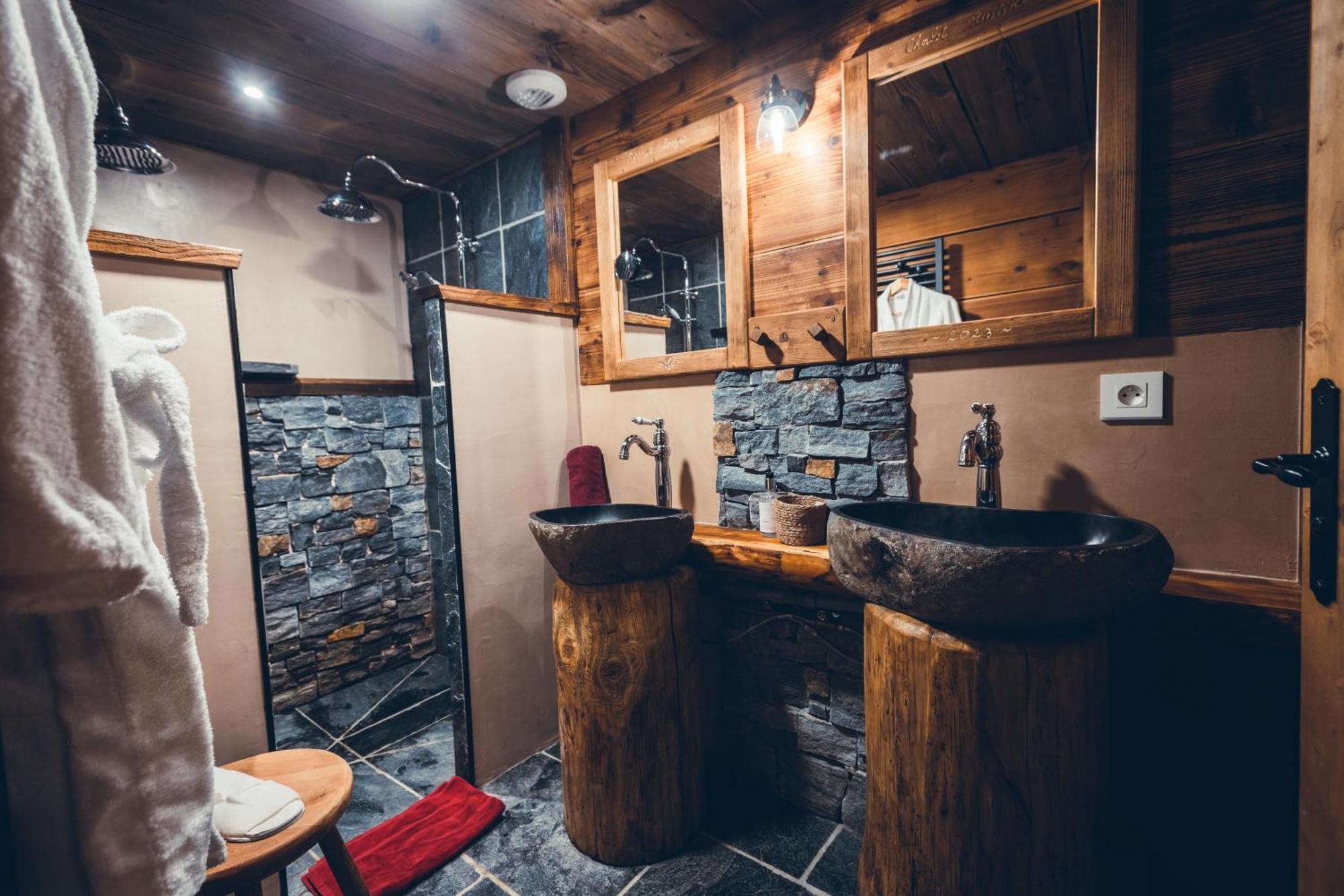 Savoya Chalet